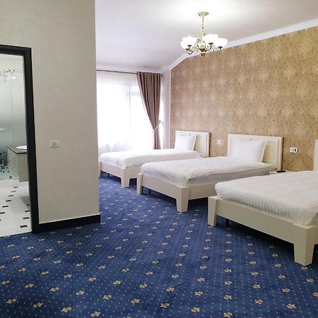 Hotel Bacsoridana Tecuci Экстерьер фото